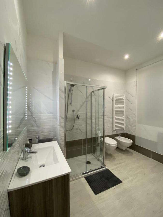 Riviera Apartments Pescara Bagian luar foto