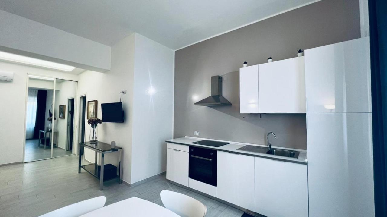 Riviera Apartments Pescara Bagian luar foto
